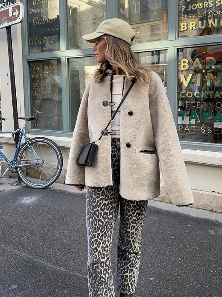 Fluffy coat "Sunday Picnic" – Soft & sophisticated
