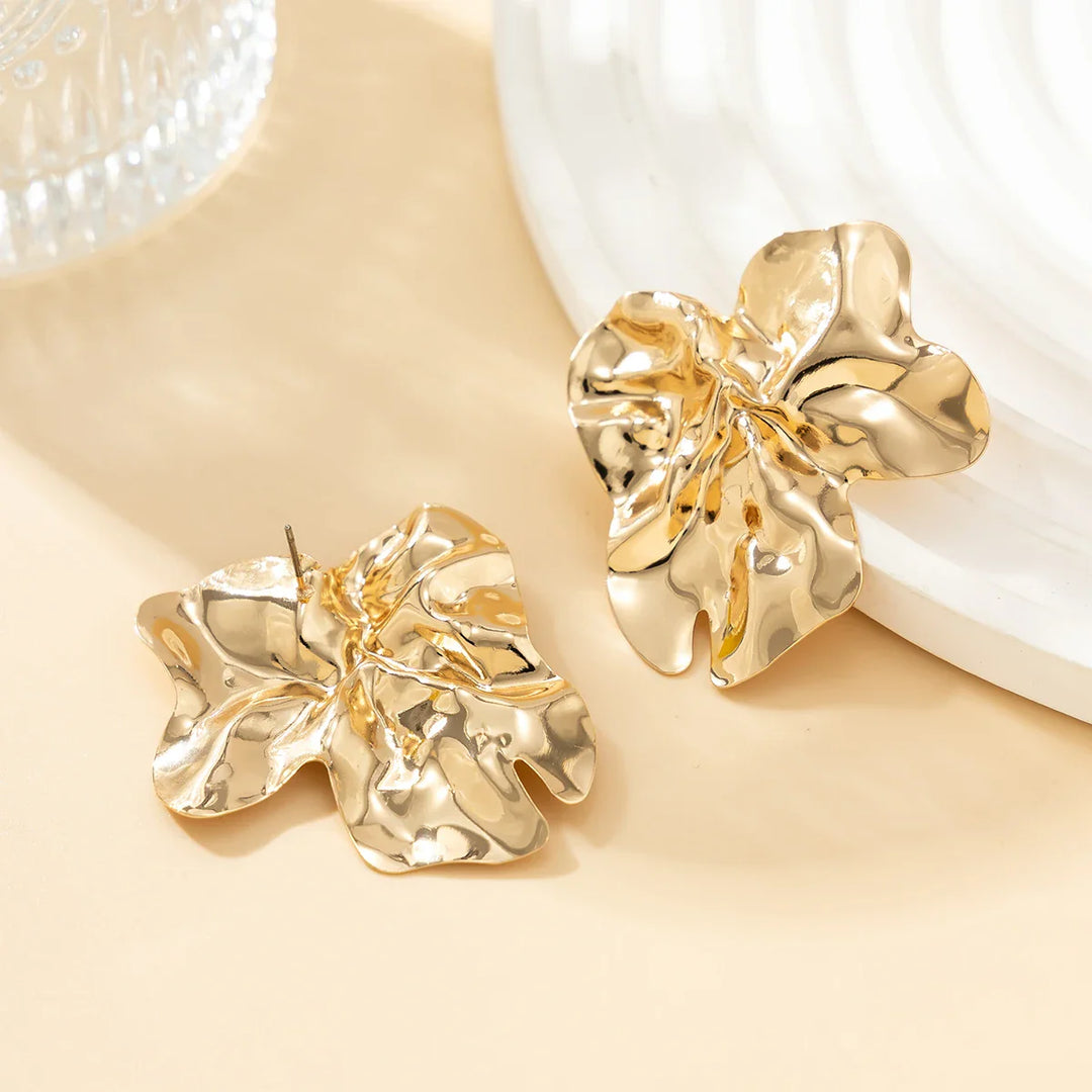 Vintage Flower Stud Earrings