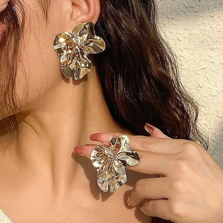 Vintage Flower Stud Earrings
