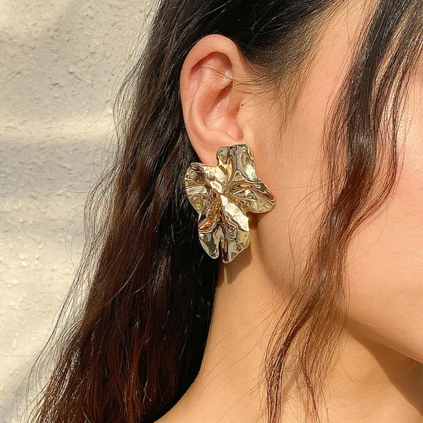 Vintage Flower Stud Earrings
