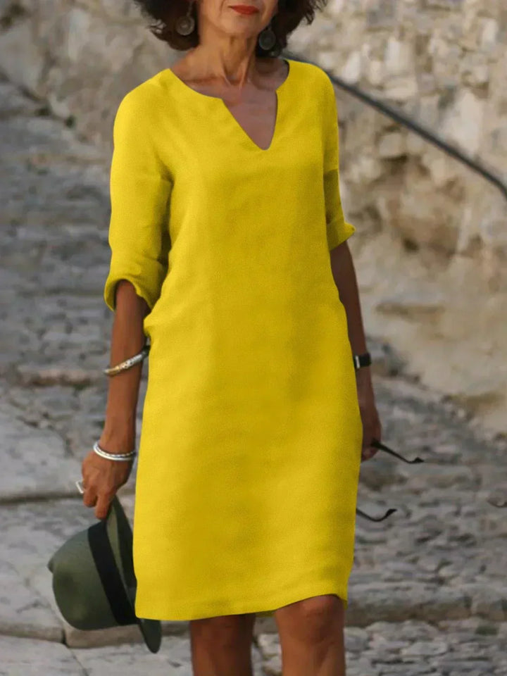 Faeira - Relaxed V-Neck Dress